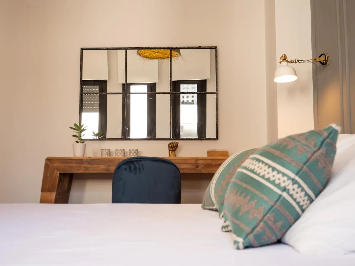 Stylish Apartment In The Heart Of Malaga With Pool 0*,
