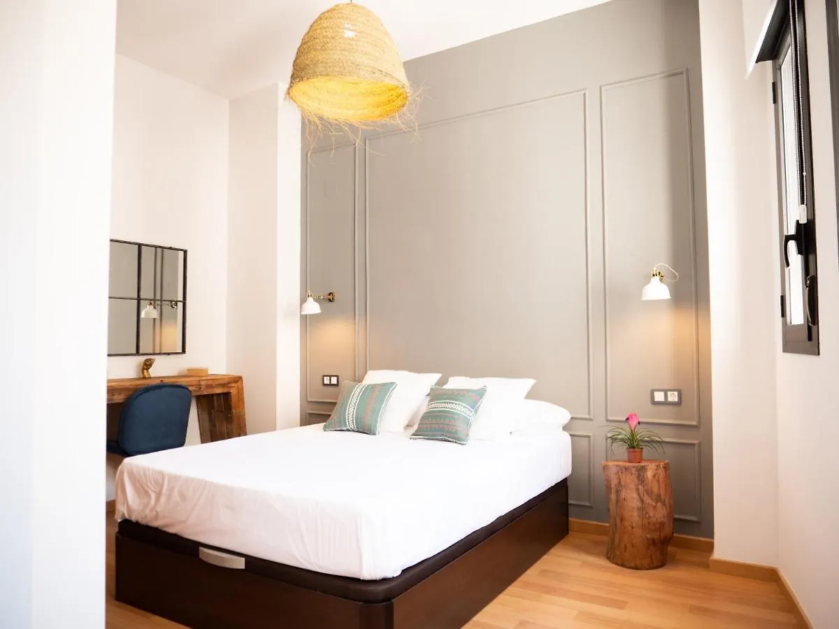 Stylish Apartment In The Heart Of Malaga With Pool